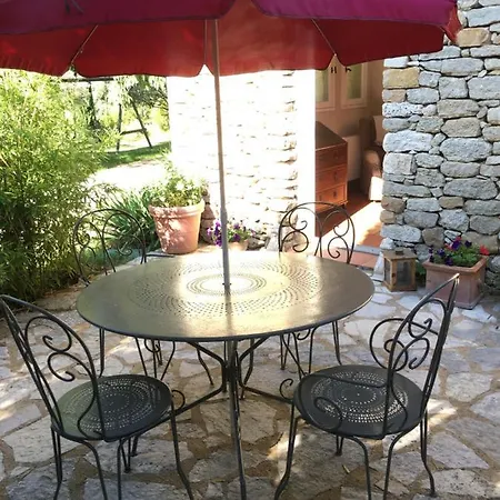 Les Olivettes Le Mazet Bed & Breakfast