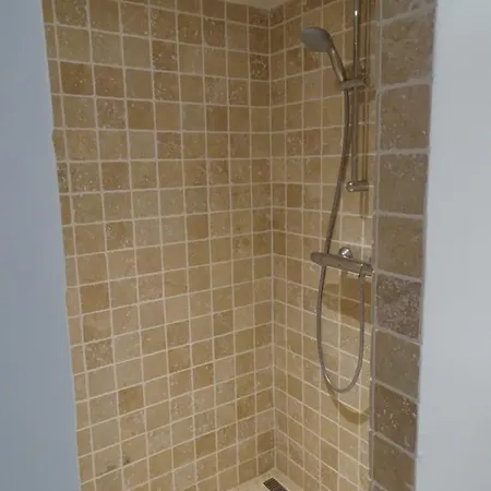 Les Olivettes Le Mazet Couette-café 3*