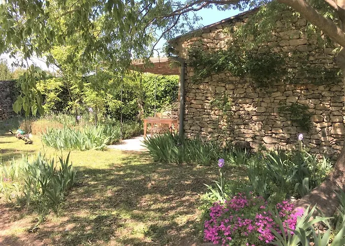 Les Olivettes Le Mazet Bed & Breakfast Uzès